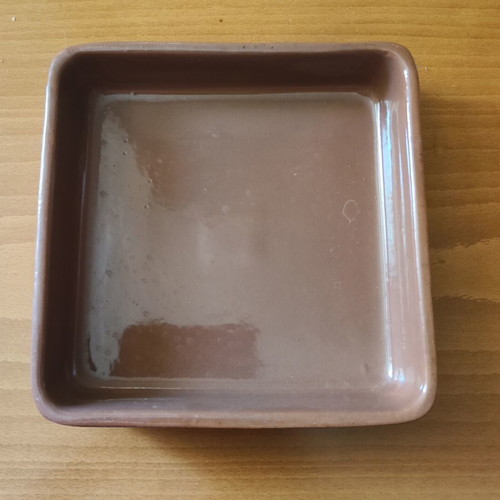 Ceramic square dish like new, 24x24 cm