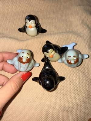 Miniature figures, pack