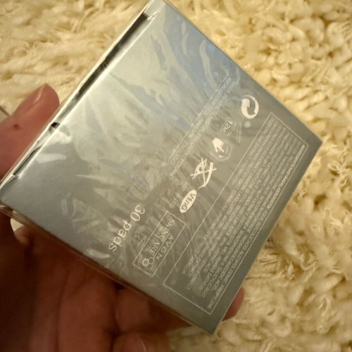 Avon facial care set new