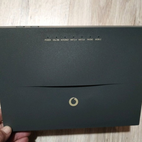 Vodafone H - 300s DSL router new