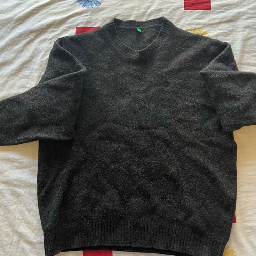 United Colors of Benetton sweater set like new, size M, grey and brown
