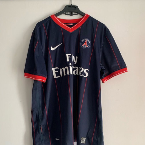 Paris Saint Germain official jersey size L like new
