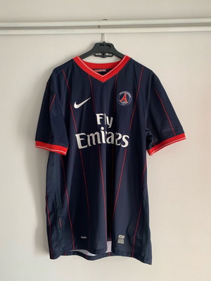 Paris Saint Germain official jersey size L like new