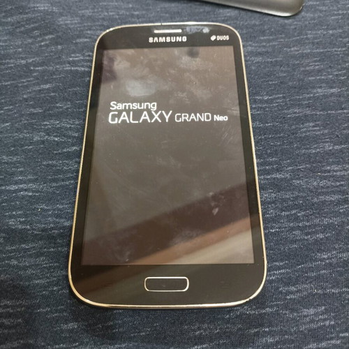 Samsung Duos phone used, fully functional without charger