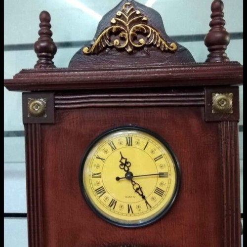 Wooden wall clock new with pendulum
