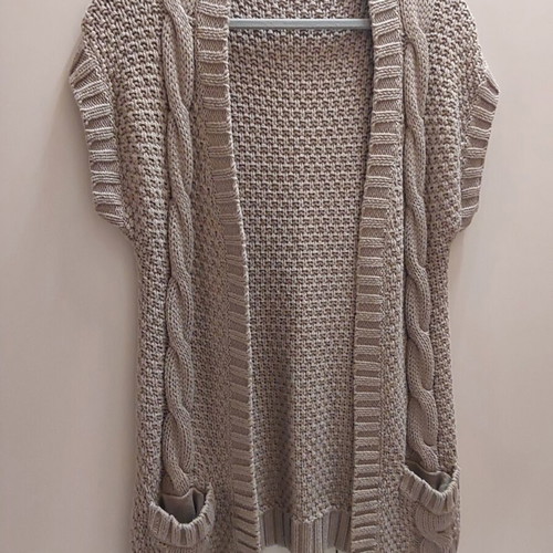 Knitted vest Massimo Dutti beige, like new