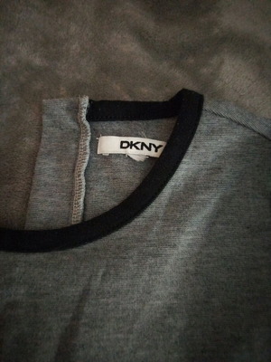 DKNY short-sleeve dress like new, gray and black, size 14 years