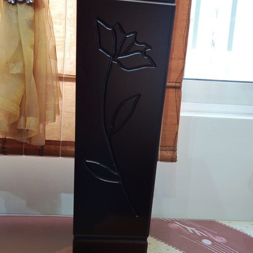 Wooden vase, dark brown