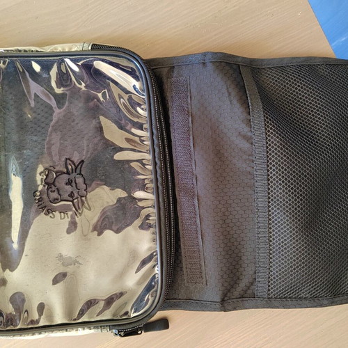 Grunwald Hanging Travel Toiletry Bag like new, black