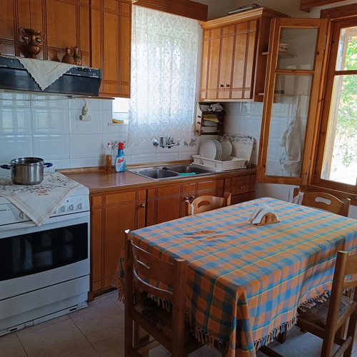 Detached house 75 m² with 40 olive trees and garden near sea in Paralio Astros
