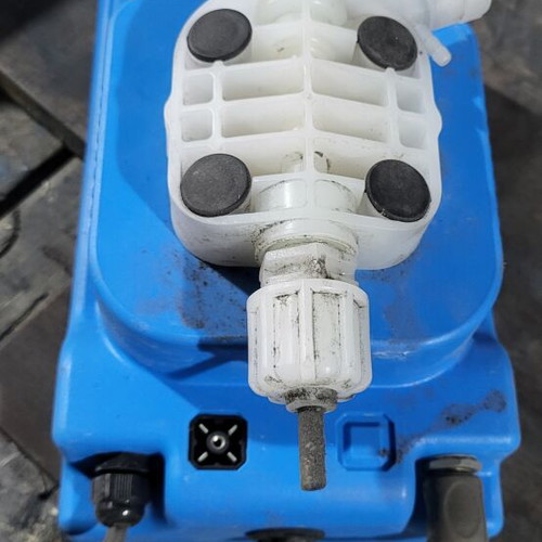 Dosing pump used, set of 2 for pool water treatment and pH control