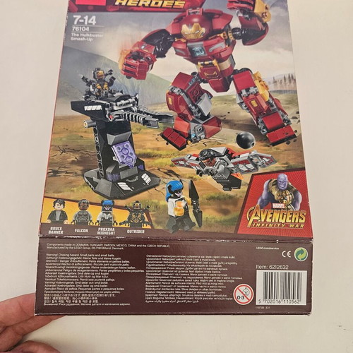 Lego Super Heroes 76104 The Hulkbuster Smash-Up used, complete with box and instructions