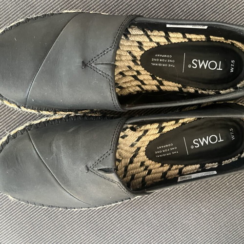 Toms Esparto Leather Black women's espadrilles like new, size 38