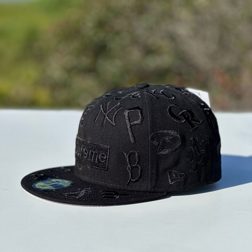 New Era hat new, size 58.7, black