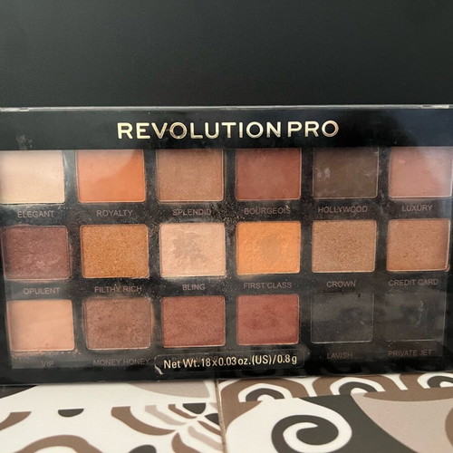 Revolution Pro makeup like new, 746 many colors