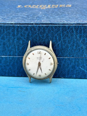 Butex 17 Rubis Vintage Mechanical Wristwatch for Repair or Parts