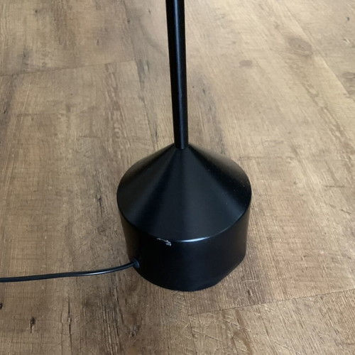 Table lamp touch control like new, 3 brightness levels, minimal design