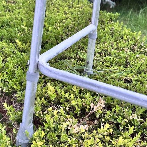 Stable Walker like new