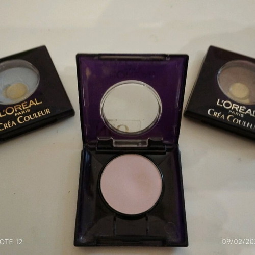 L' OREAL Paris eyeshadow set like new, soft pink shade