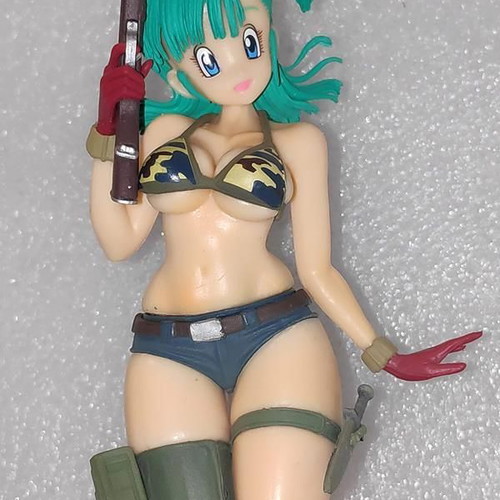Dragon Ball Bulma figure in military style, 20cm
