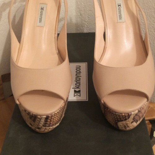 Kalogirou platform sandals size 39 new dusty pink