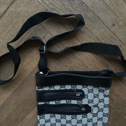 Women's crossbody bag new, 26x22 cm