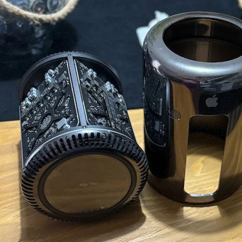 Apple Mac Pro (Late 2013) desktop computer, like new