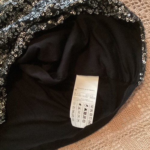 Benetton Black Sleeveless Top with Sequins size M like new