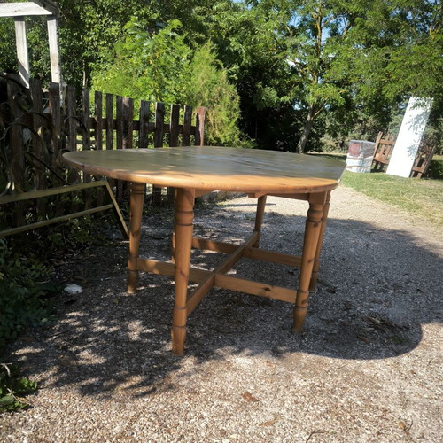 Folding table used, practical for kitchen and dining