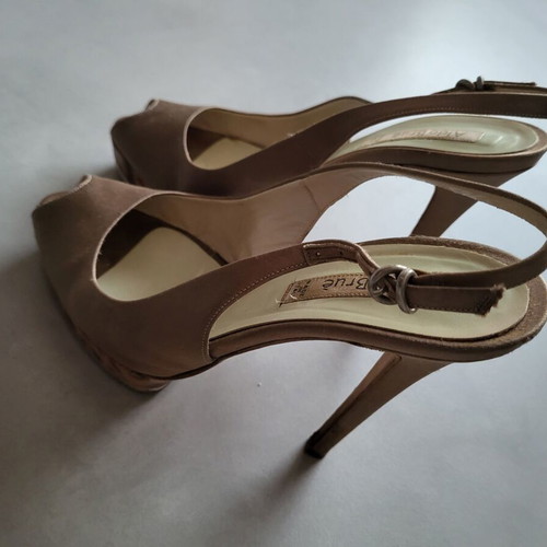 AldoBrue satin peep toe pumps used, size 38, brown with snake skin