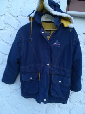Children's waterproof jacket medium with detachable hood like new
