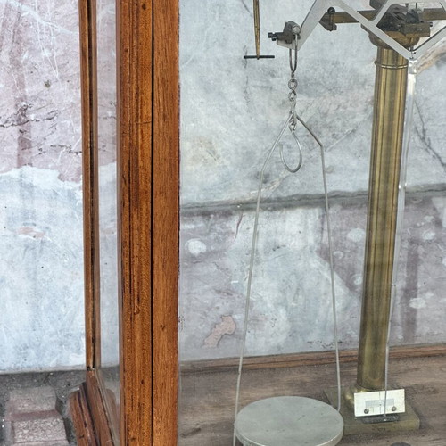 Lenoir & Forster Wien IV Antique Precision Pharmaceutical Scale in Wooden Display Case used