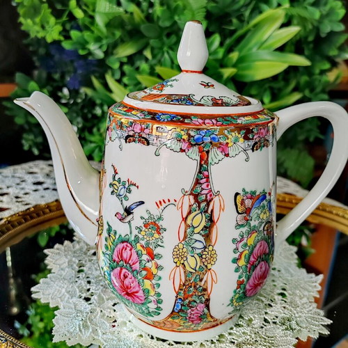 Vintage Chinese Rose Medallion porcelain tea set, handpainted