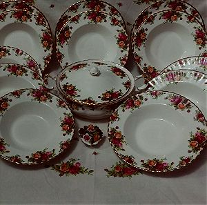 Σουπιερα και βαθιά πιάτα σούπας 12 τμ. 24 εκ. Royal Albert "old country roses" bone china England 1993-2002