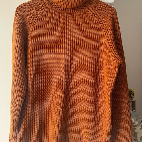 ZARA men's turtleneck size M like new, orange