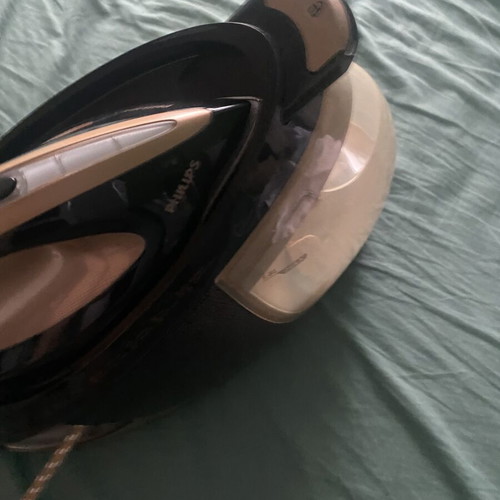 Philips PerfectCare Elite Plus steam iron system 8bar used with tank