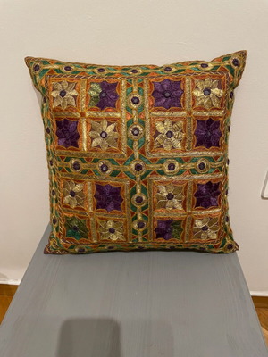 Moroccan fabric decorative pillow 40x40x10 cm new