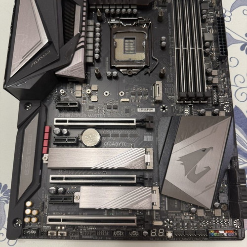 Gigabyte Z390 AORUS MASTER motherboard LGA1151 DDR4