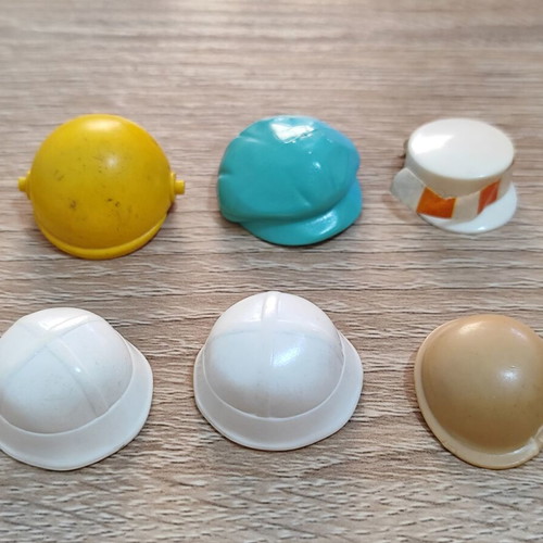 Playmobil vintage hats used, lot