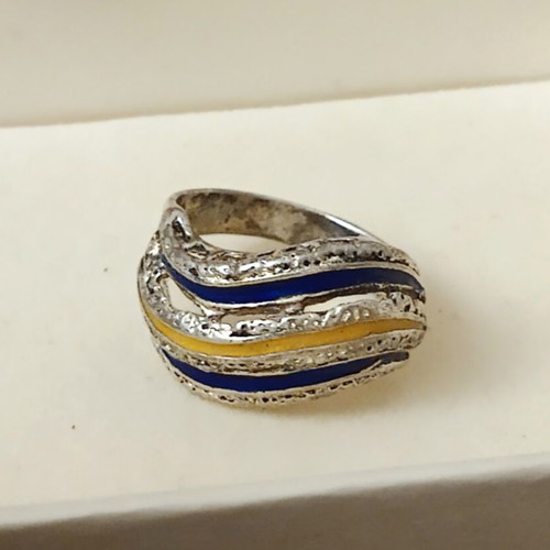 Vintage 925 Silver Ring with Enamel from the 70s like new