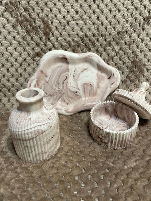 Vintage decoration set new with marble effect