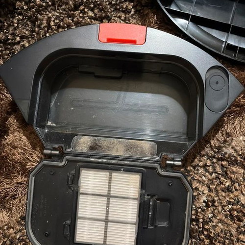 Xiaomi Robot Vacuum S20 like new with charging base and warranty
