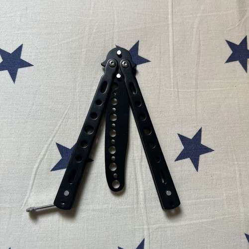 Training butterfly knife