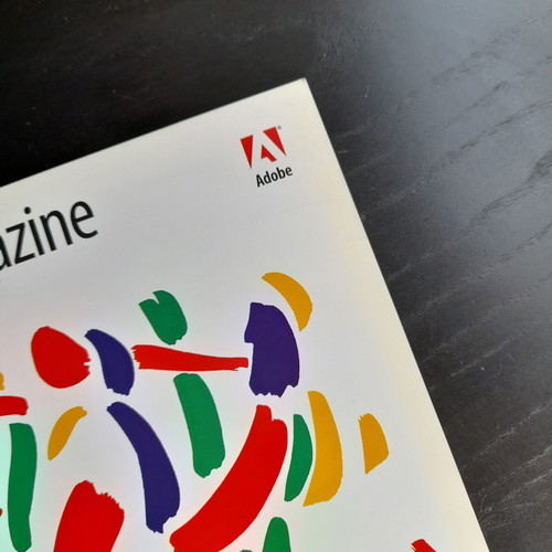 Adobe Magazine 17 like new with CD