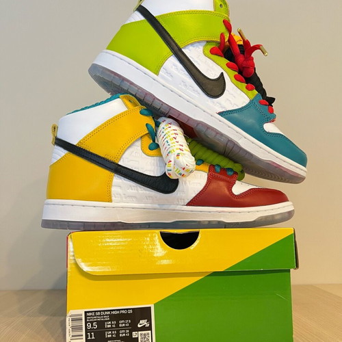 Nike Sb Dunk High Pro new, size 43, multicolor with 5 pairs of laces