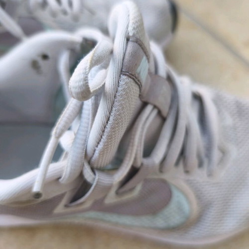 Nike running used turquoise athletic shoes size 39