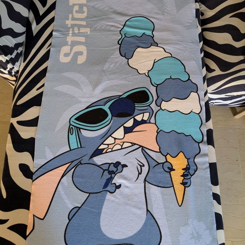 Stitch Beach Towels like new