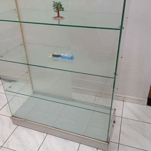 Showcase for store like new 140x99x44