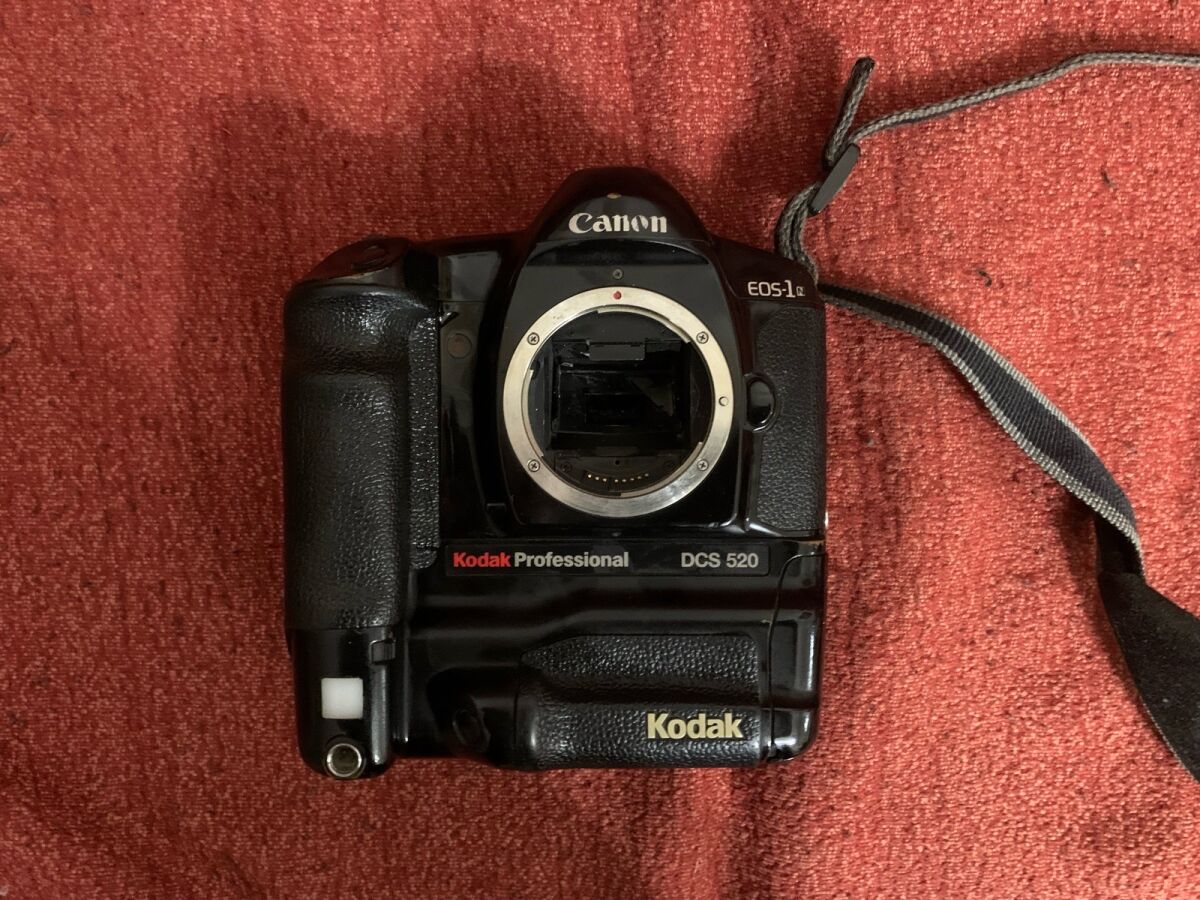 Kodak Professional DCS 520 (Canon… - € 300,00 - Vendora.cy