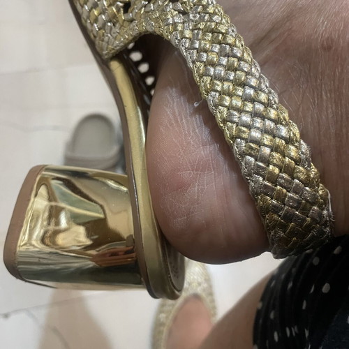 Corina leather woven pumps like new, gold and silver, 6 cm heel